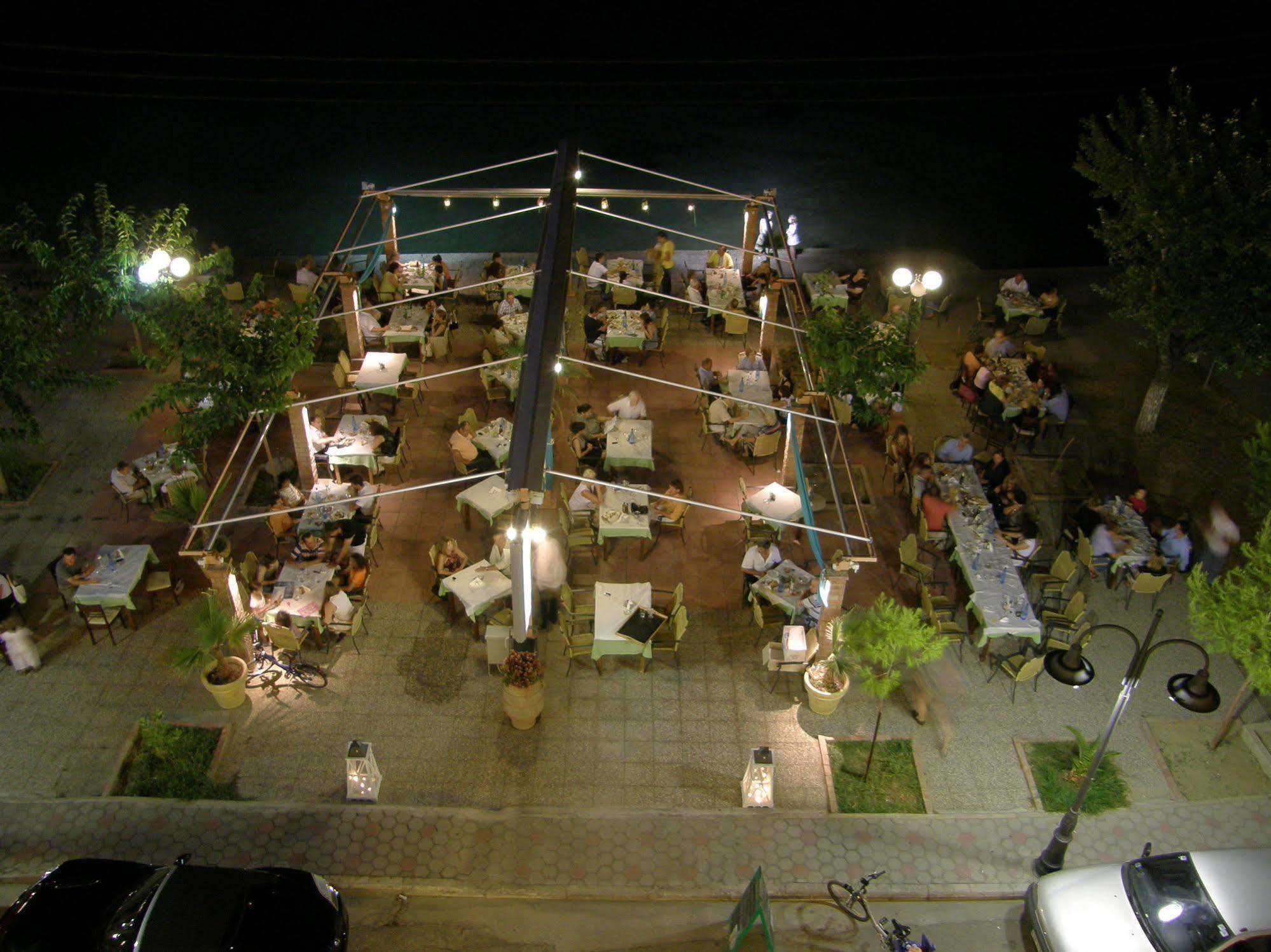 Hotel Kiani Akti Селианитика Экстерьер фото